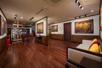 Art gallery interior on Heritage Cruise Binh Chuan