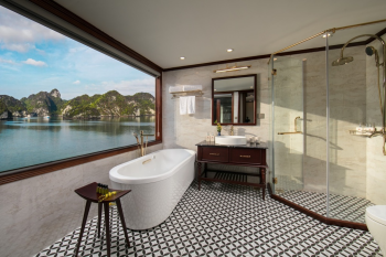 Luxurious bathroom with a panoramic view on Heritage Cruise Binh Chuan