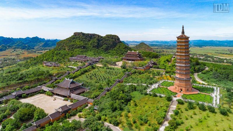 Bai Dinh Trang An Mua Cave Day Tour from Hanoi Vietnam LuxcoTravels scenic boat ride Buddhist temples cultural landmarks