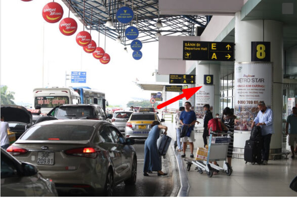 PIck up hanoi airport to Sapa by cabin bus