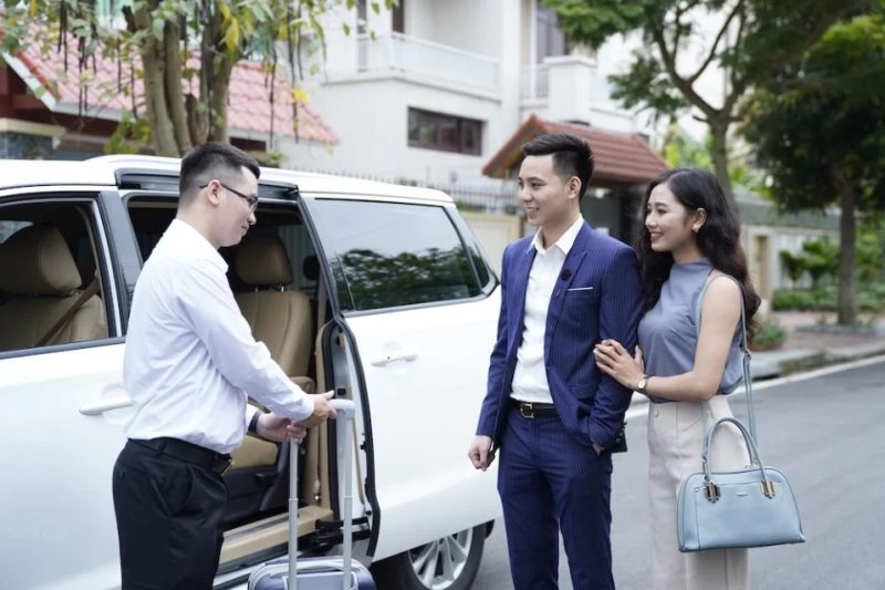Private car transfer from Halong Bay to Van Don Airport - Luxco Travels